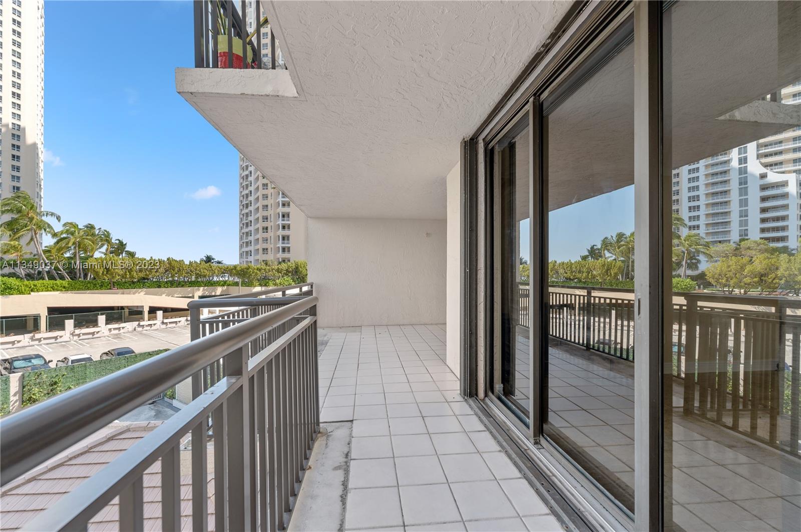 540 Brickell Key Dr Unit: 600