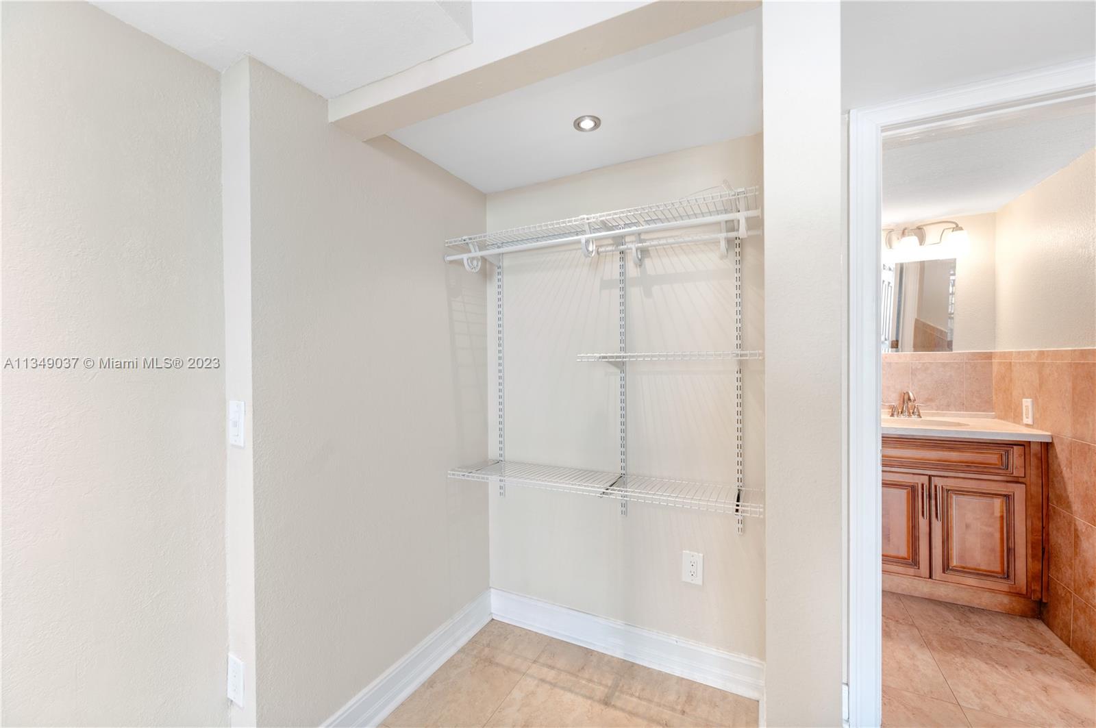 540 Brickell Key Dr Unit: 600