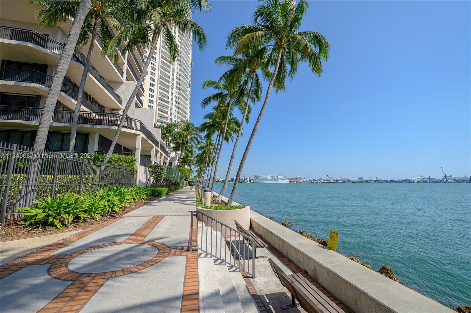 540 Brickell Key Dr Unit: 600