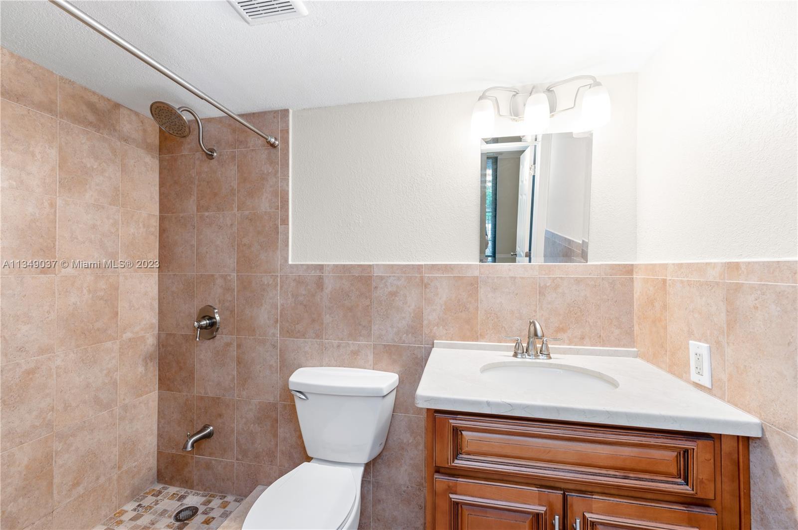 540 Brickell Key Dr Unit: 600