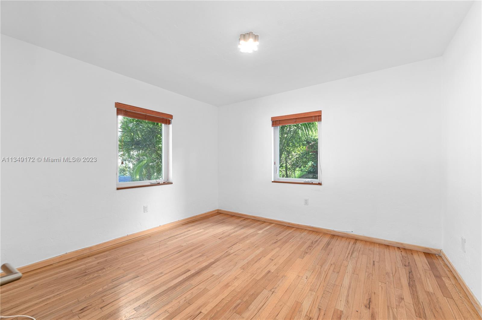 718 NE 87th St Unit: 1