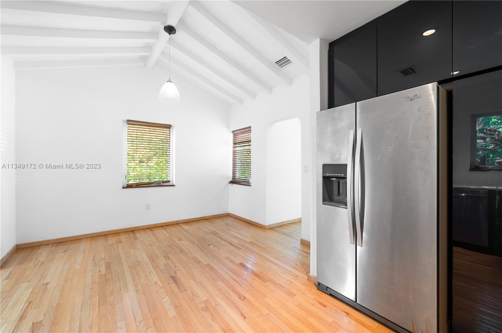 718 NE 87th St Unit: 1
