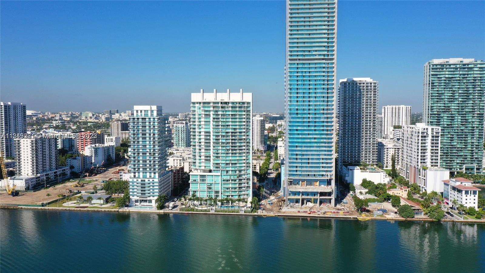 665 NE 25th St Unit: 801