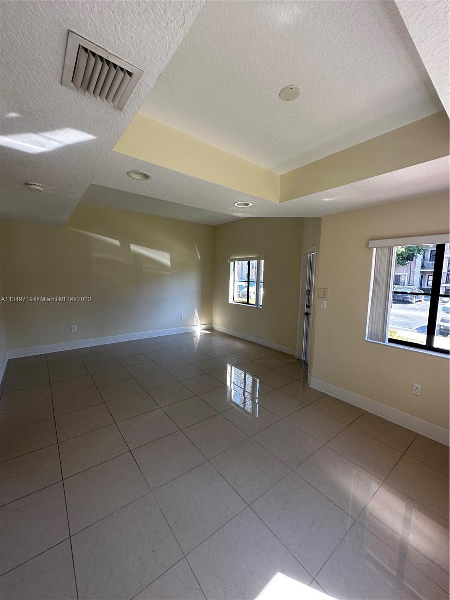 22811 SW 88th Pl Unit: 12-22
