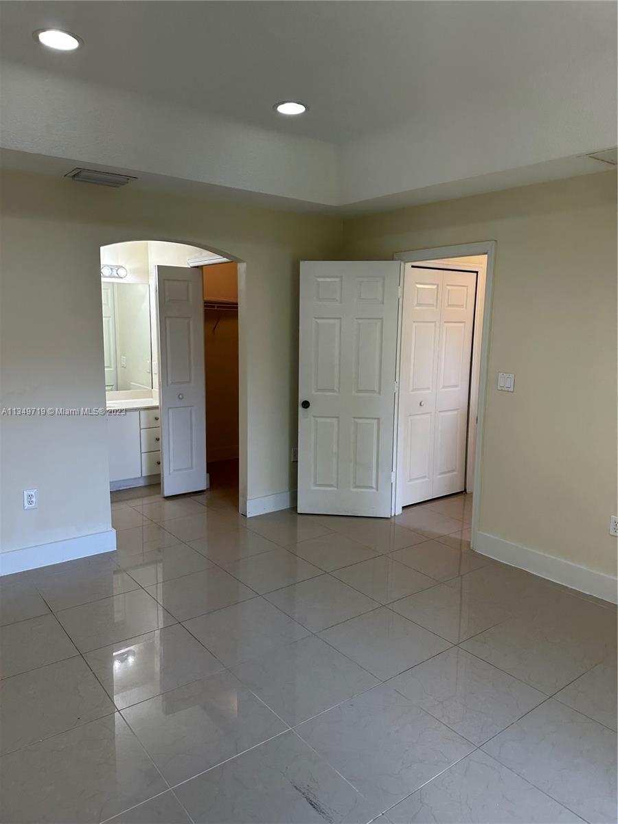 22811 SW 88th Pl Unit: 12-22