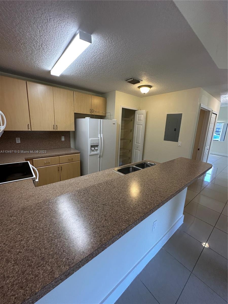 22811 SW 88th Pl Unit: 12-22