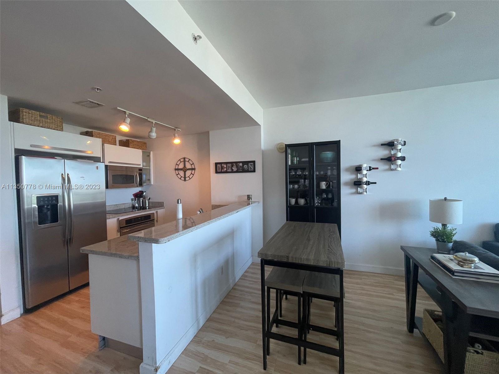 601 NE 36th St Unit: 1705
