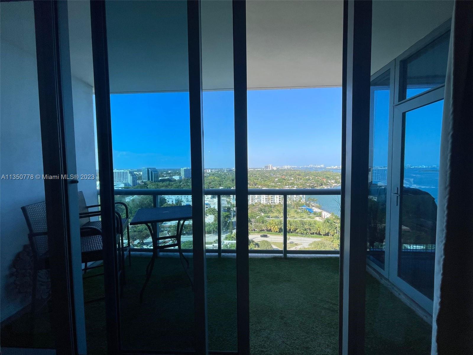 601 NE 36th St Unit: 1705