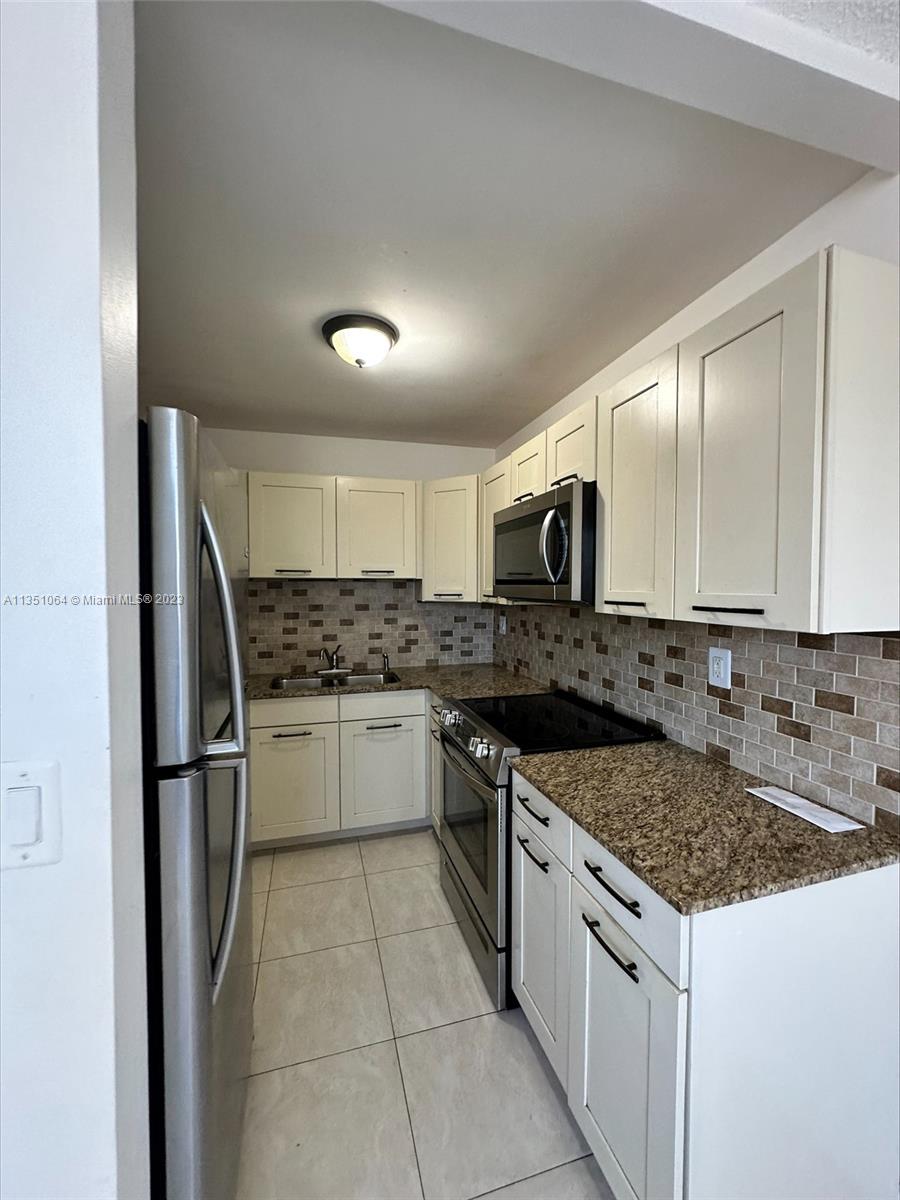 6214 SW 131st Ct Unit: 201