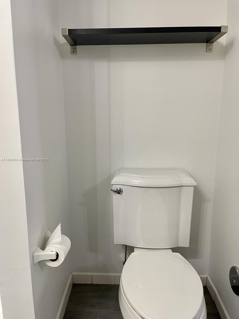 303 SW 13th Ter Unit: 303