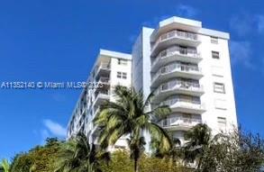 6900 Bay Dr Unit: 11B