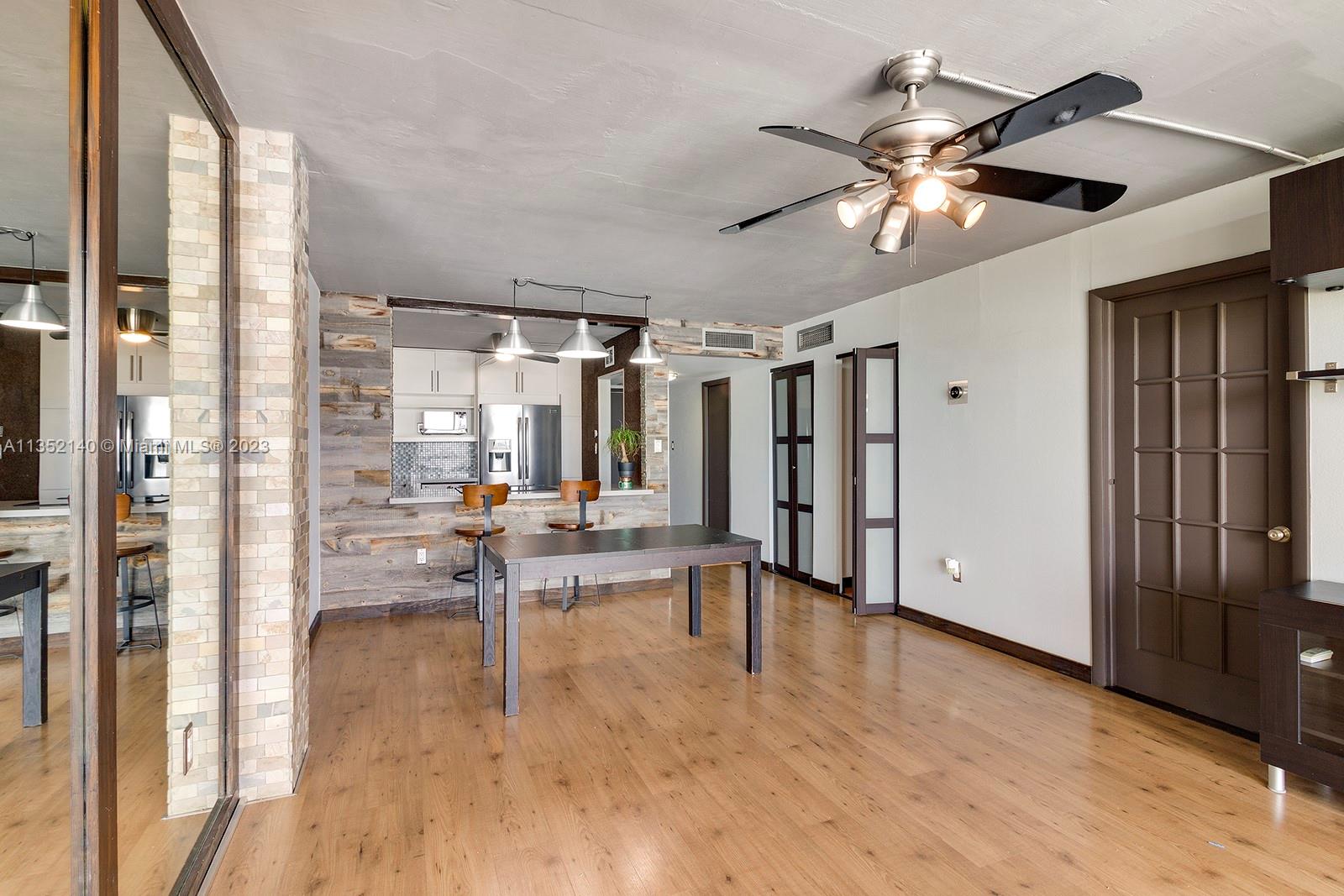 6900 Bay Dr Unit: 11B