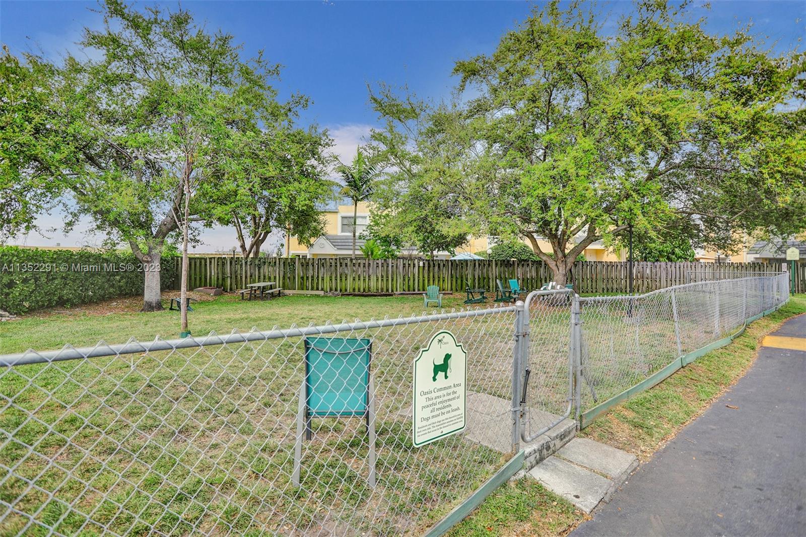 4706 SW 67 Ave Unit: M4