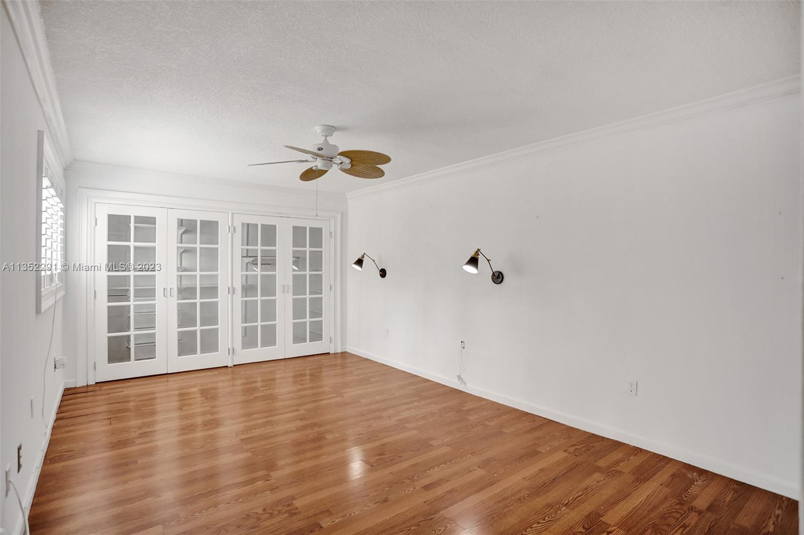 4706 SW 67 Ave Unit: M4