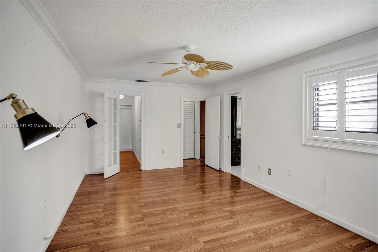 4706 SW 67 Ave Unit: M4