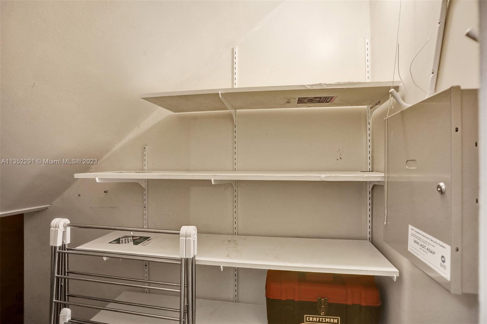 4706 SW 67 Ave Unit: M4