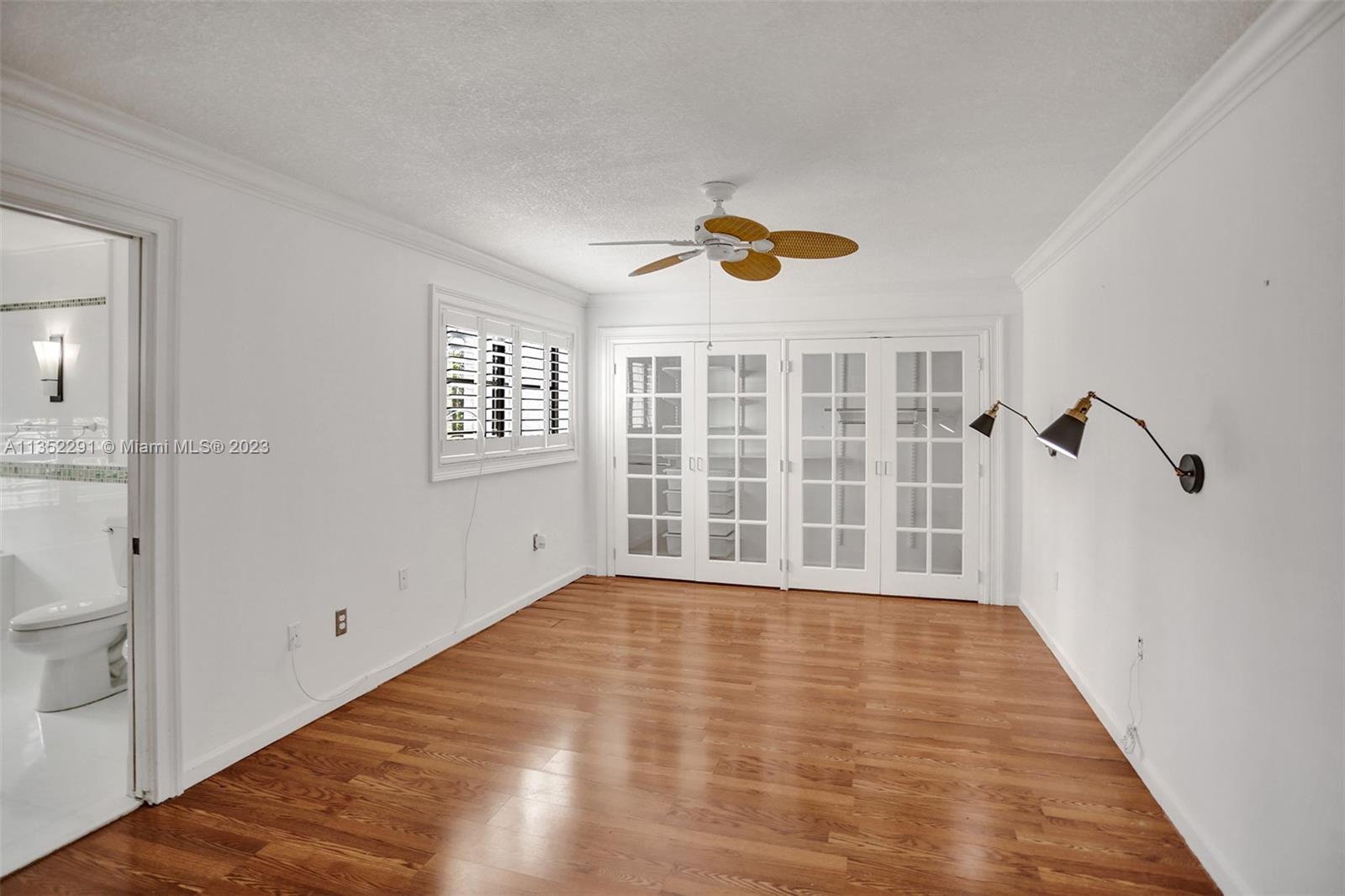 4706 SW 67 Ave Unit: M4