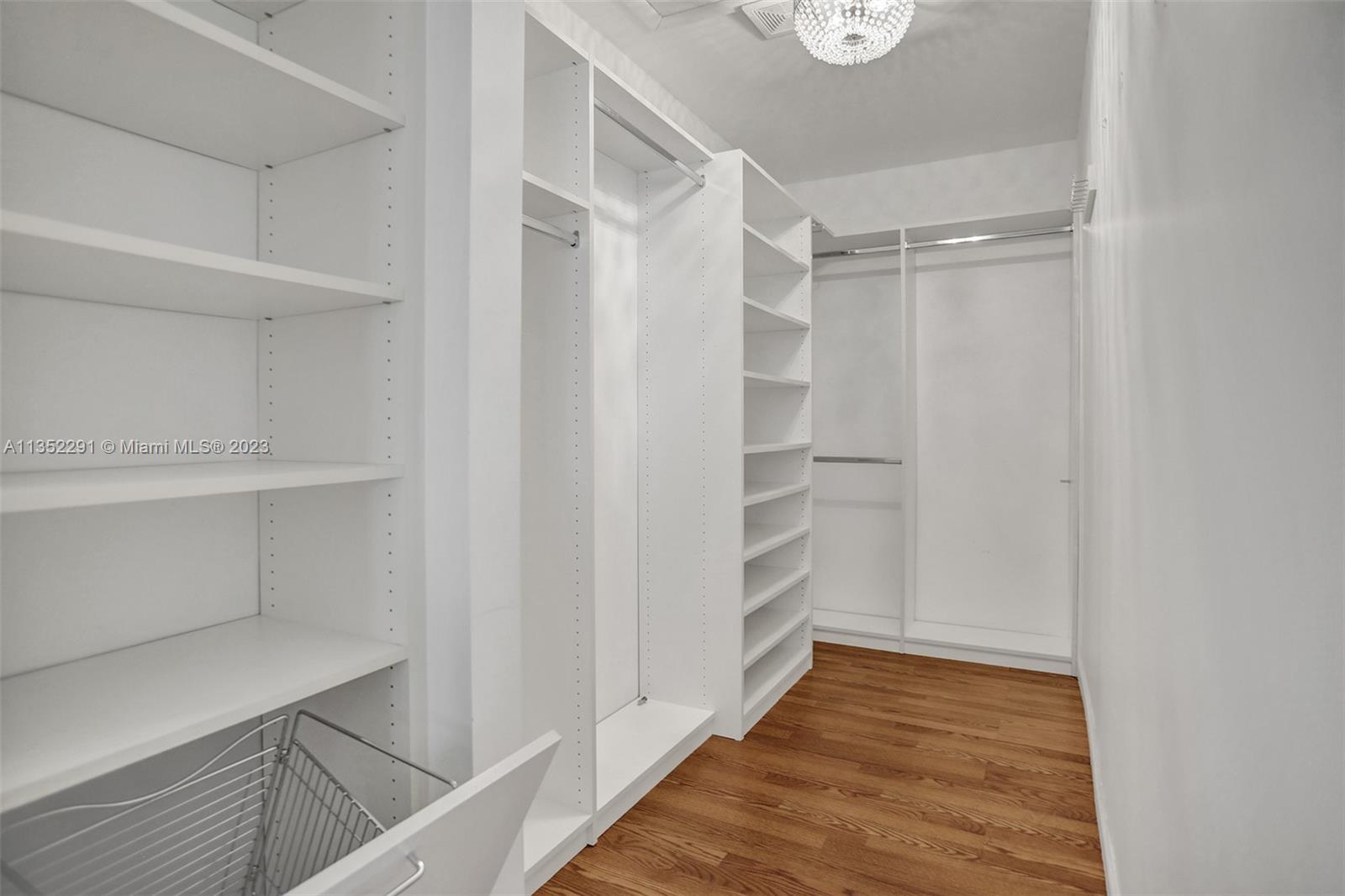 4706 SW 67 Ave Unit: M4