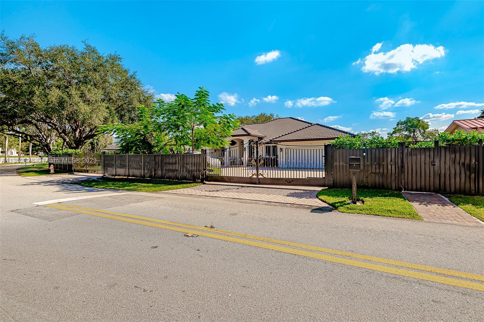 13130 N Calusa Club Dr