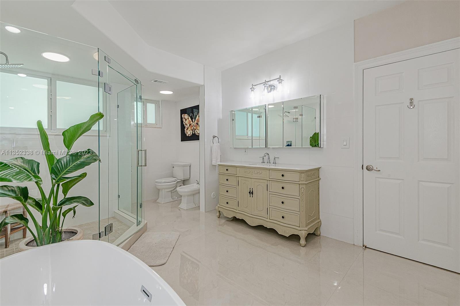 13130 N Calusa Club Dr