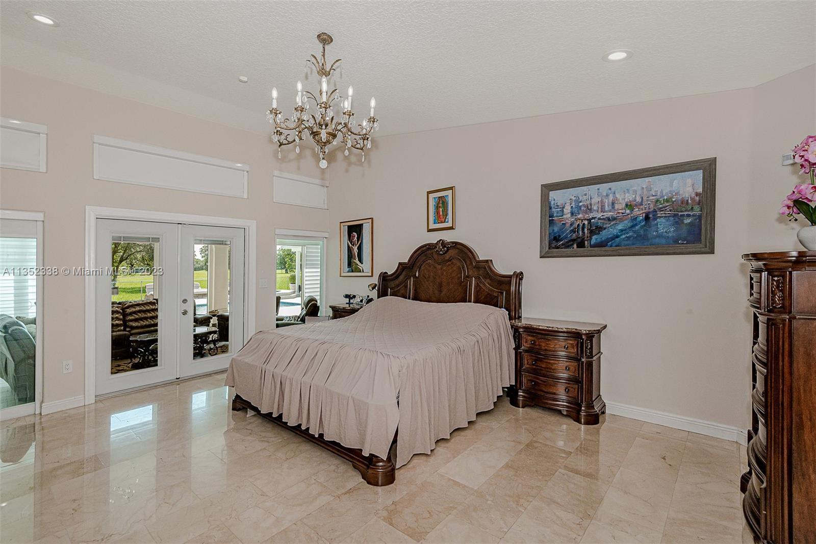 13130 N Calusa Club Dr