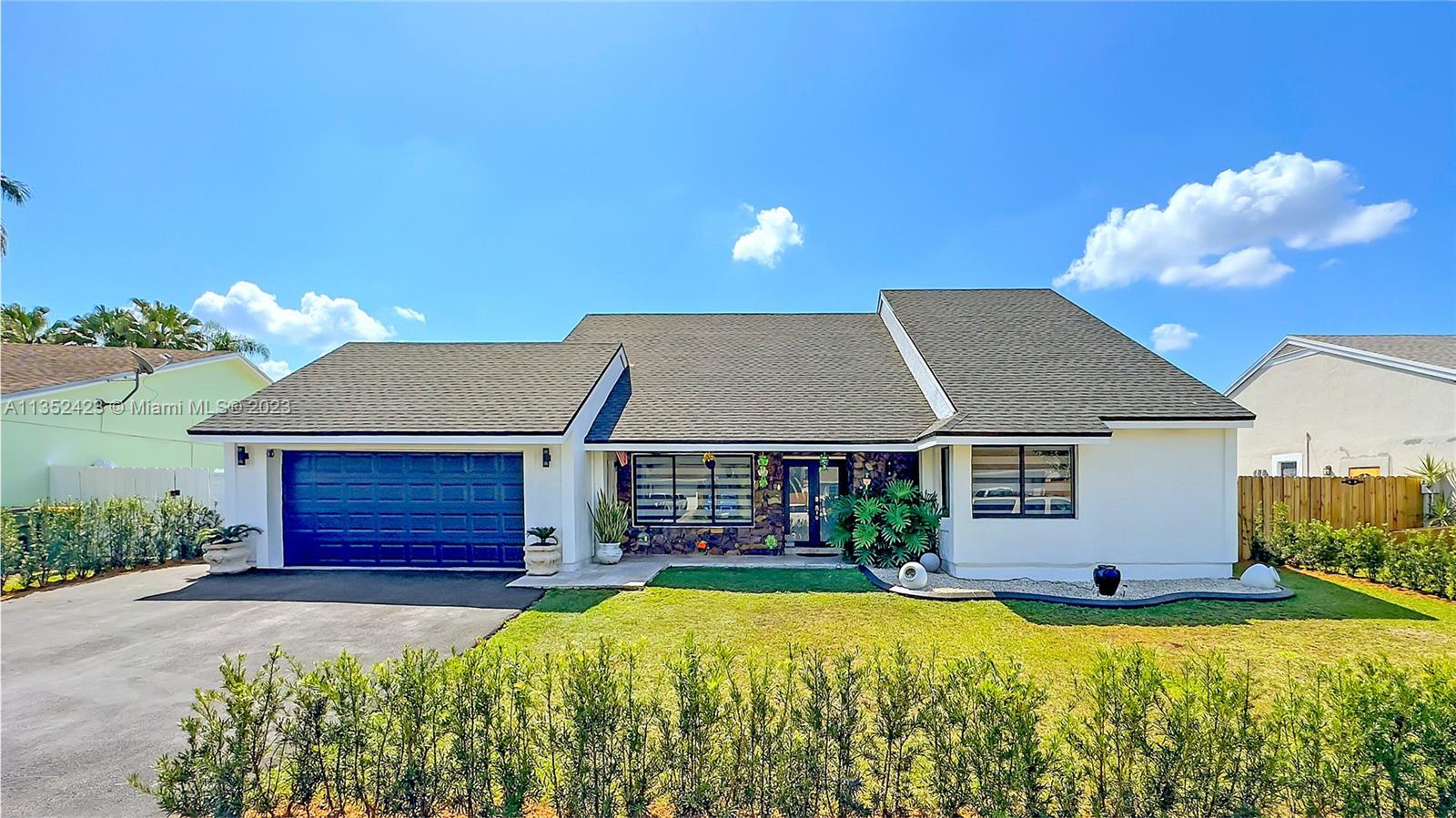 1578 N Goldeneye Ln