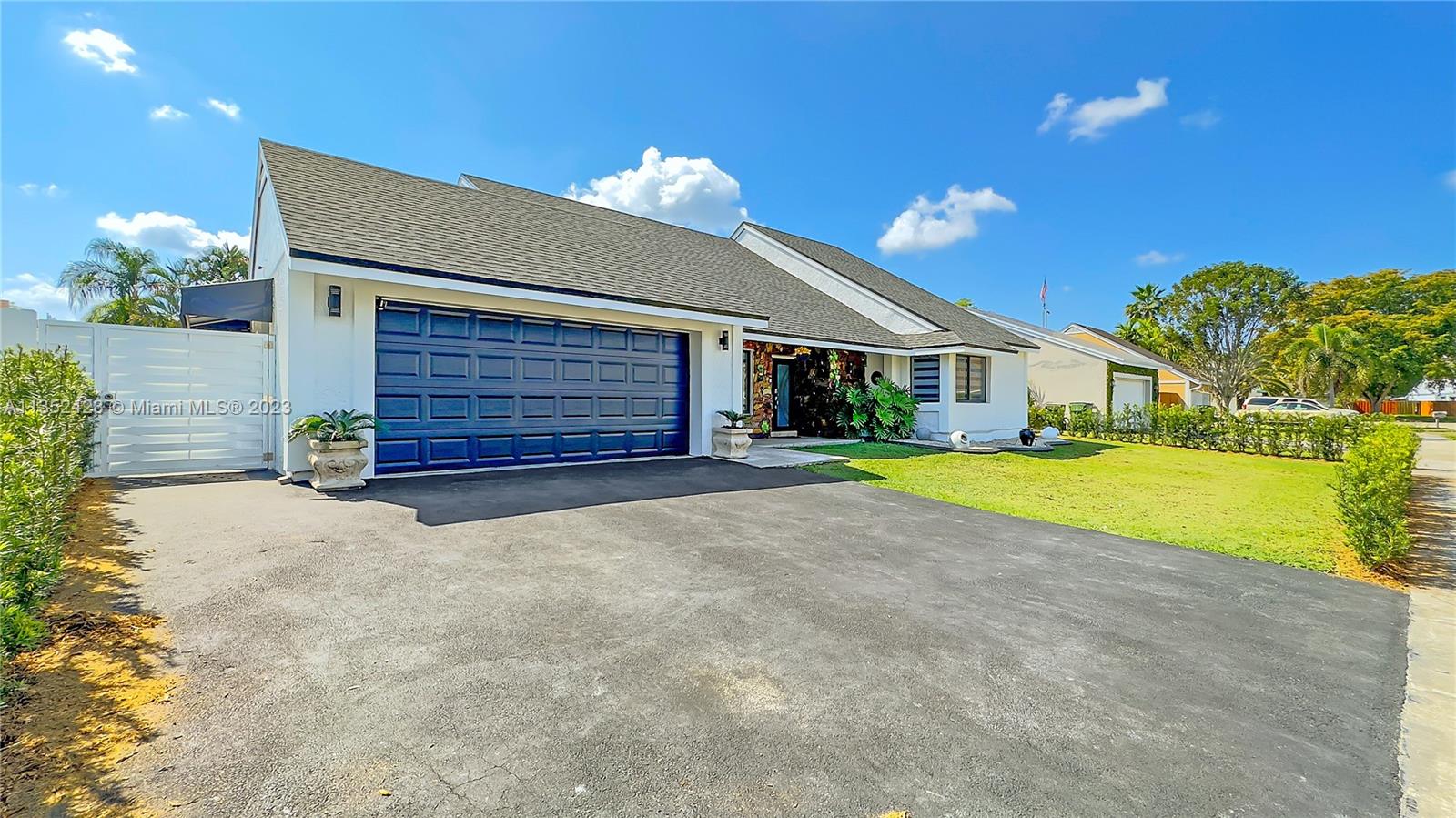 1578 N Goldeneye Ln