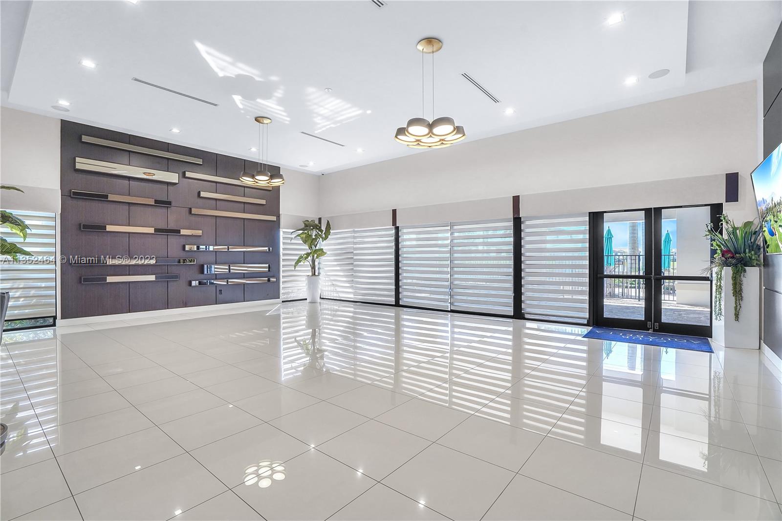 3388 W 105th Ter