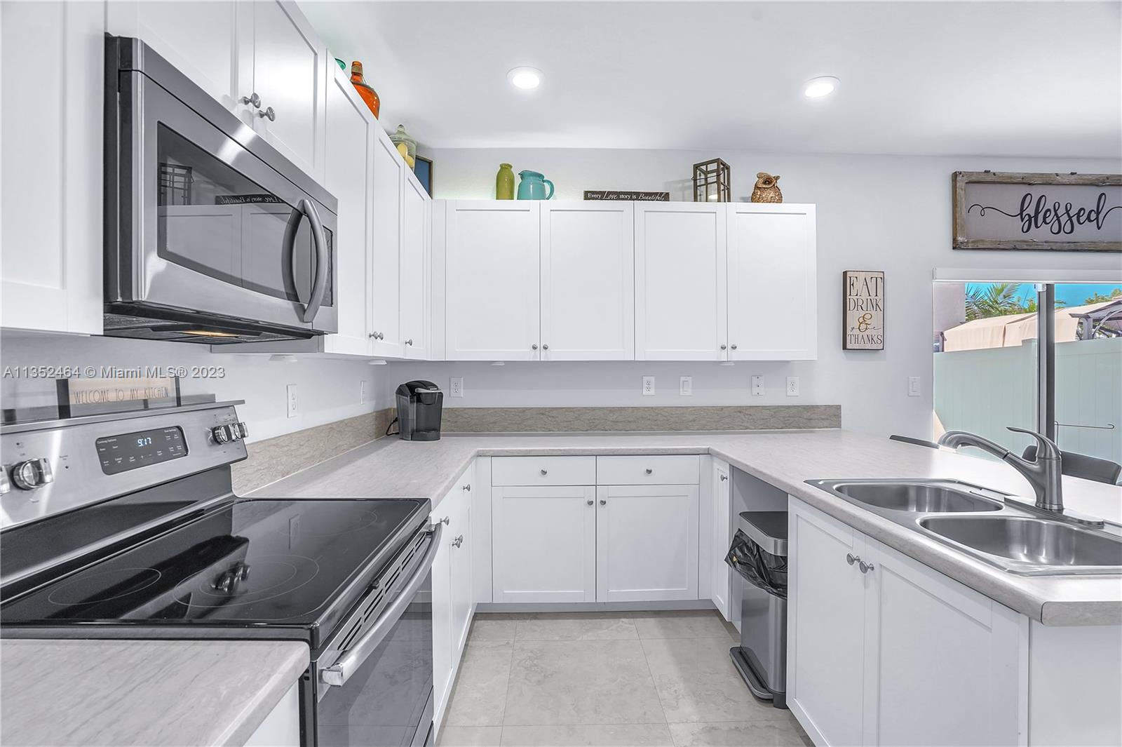 3388 W 105th Ter