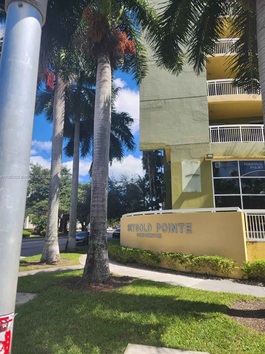 816 NW 11th St Unit: 408