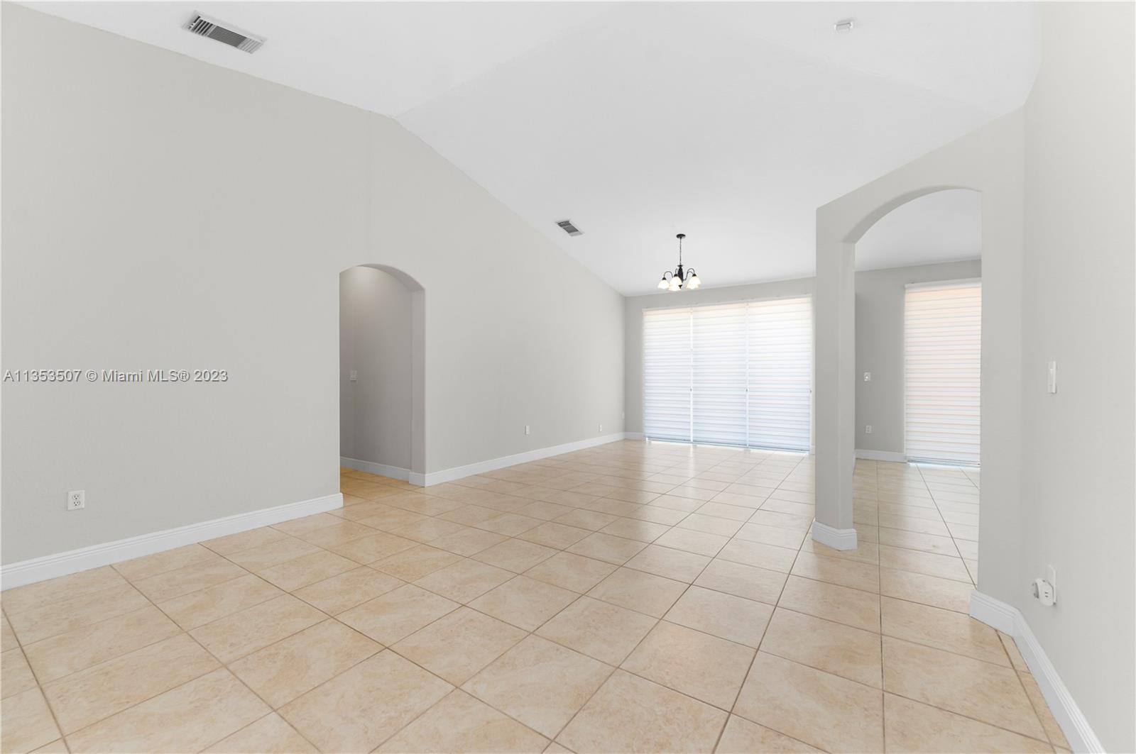 16834 NW 89th Ct