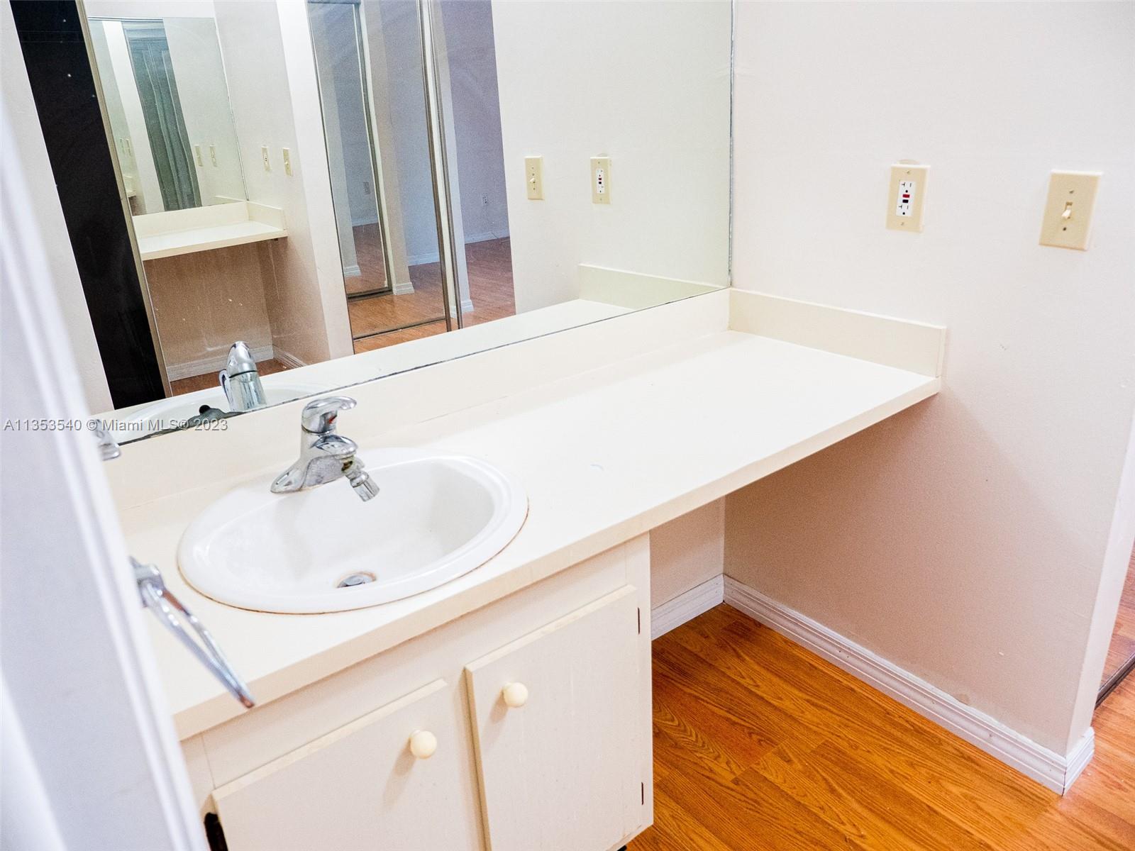 10410 SW 154th Ct Unit: 5