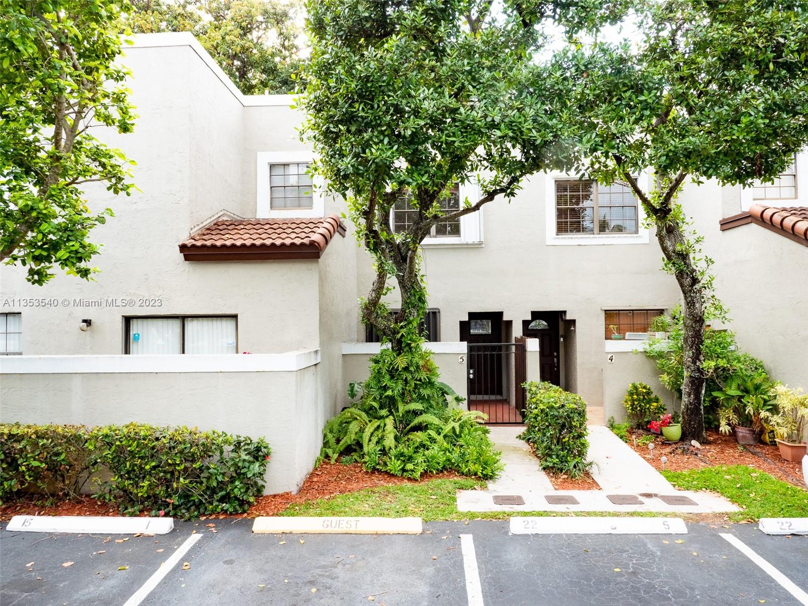 10410 SW 154th Ct Unit: 5