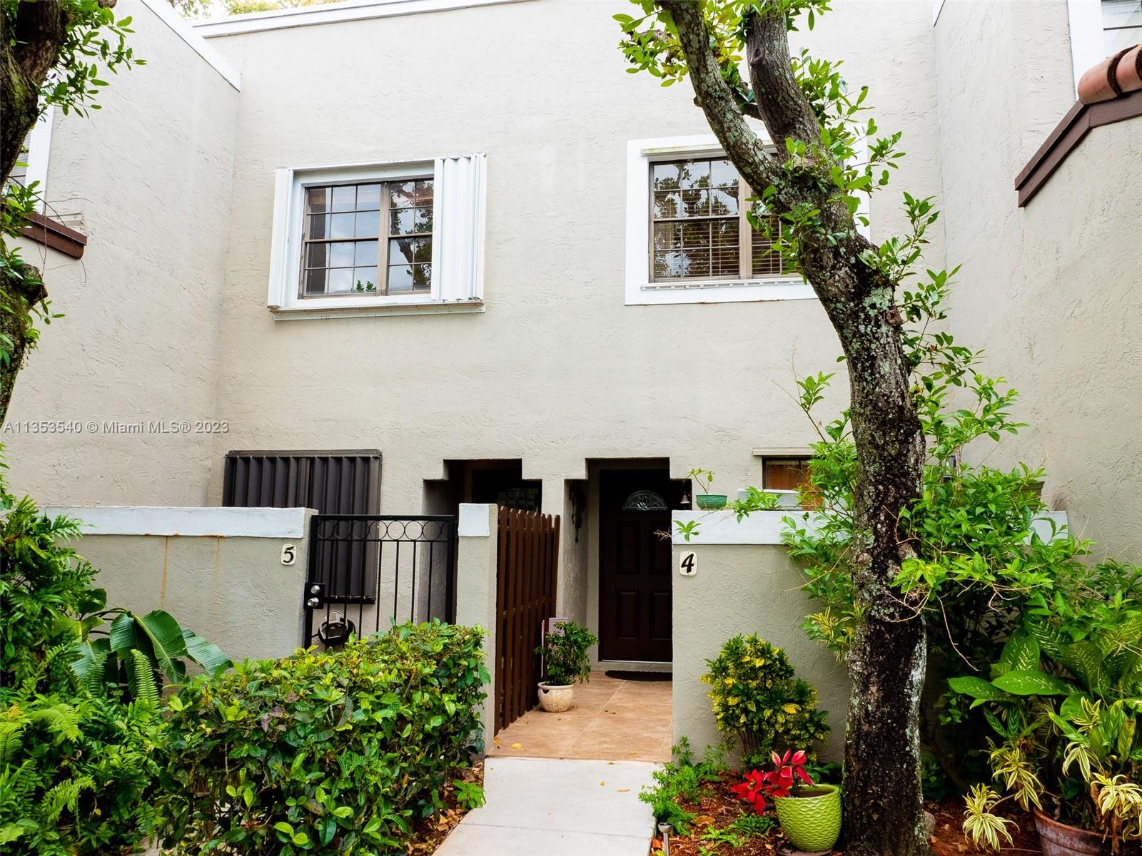 10410 SW 154th Ct Unit: 5