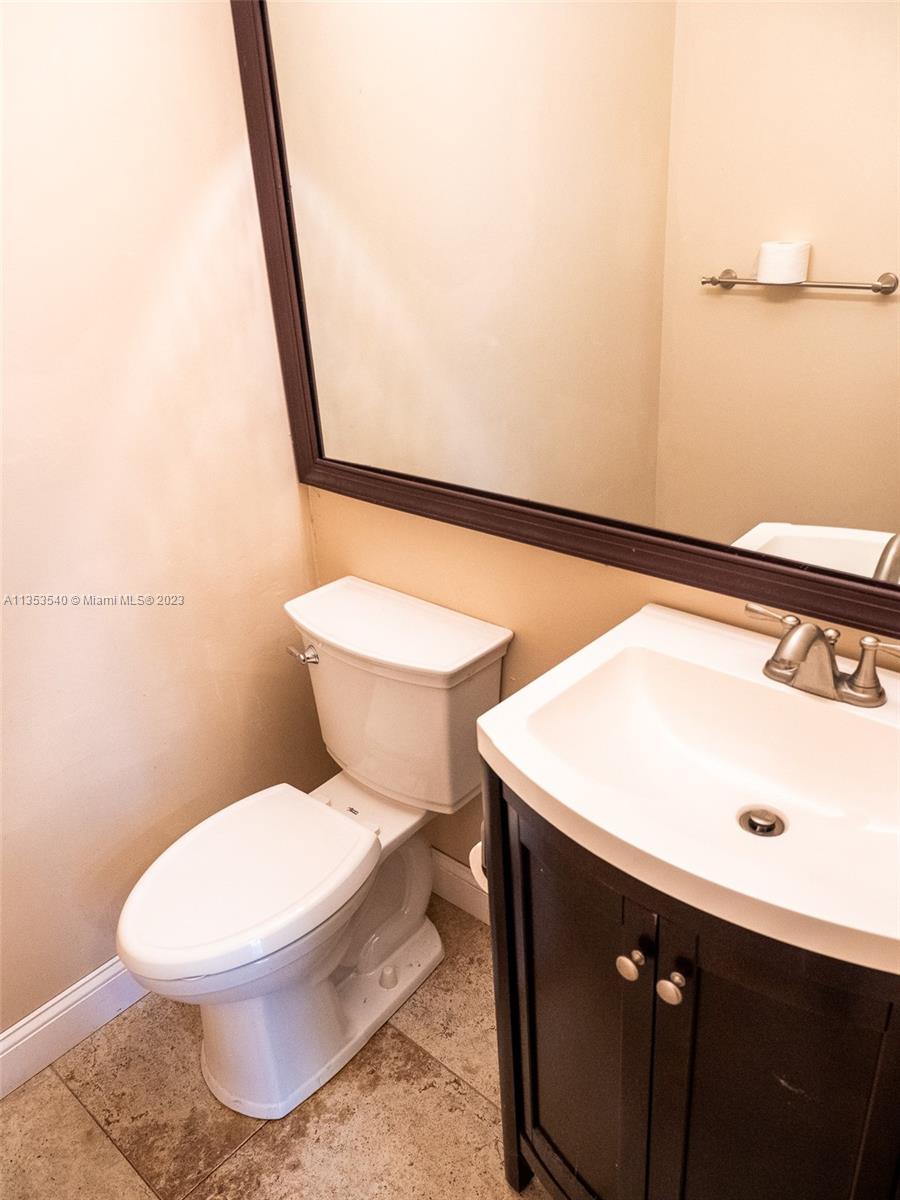 10410 SW 154th Ct Unit: 5