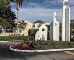 6825 SW 45th Ln Unit: 5