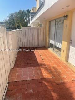 6825 SW 45th Ln Unit: 5