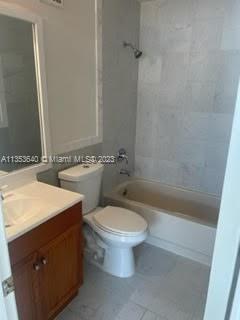 6825 SW 45th Ln Unit: 5