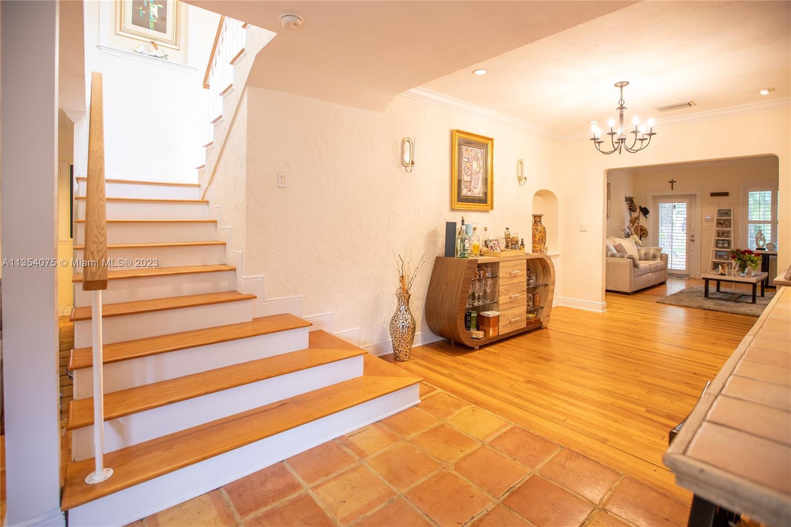 135 Cadima Ave