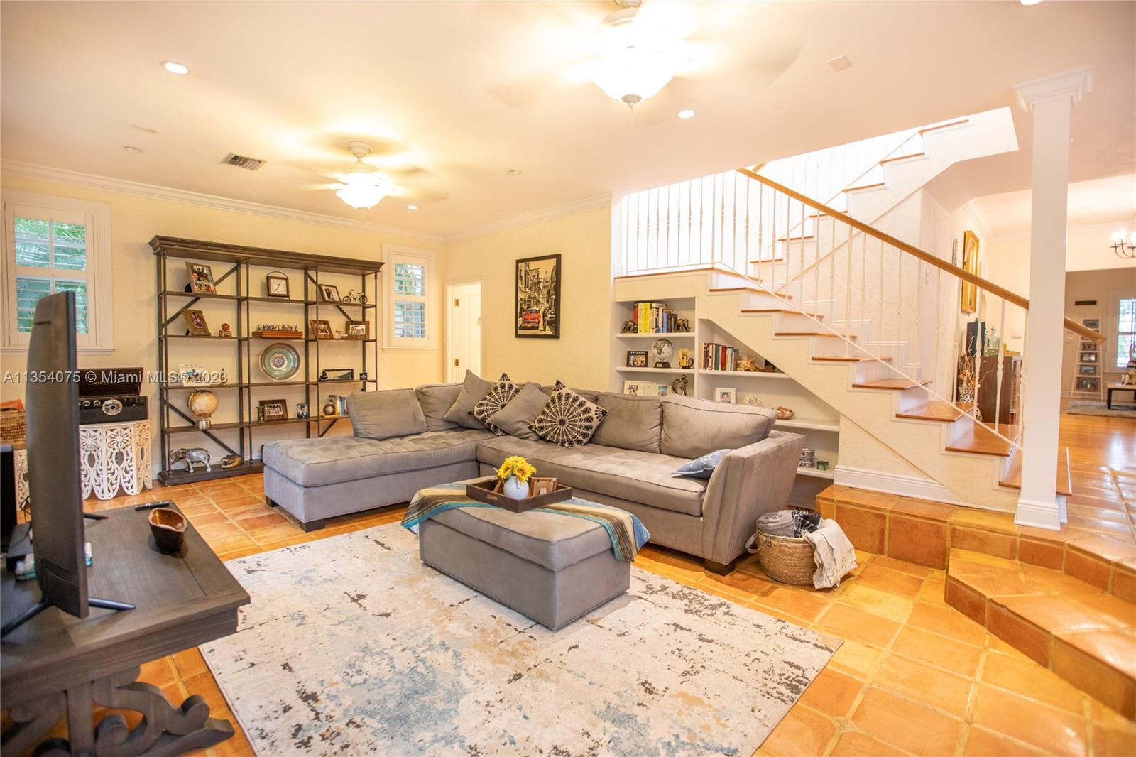 135 Cadima Ave