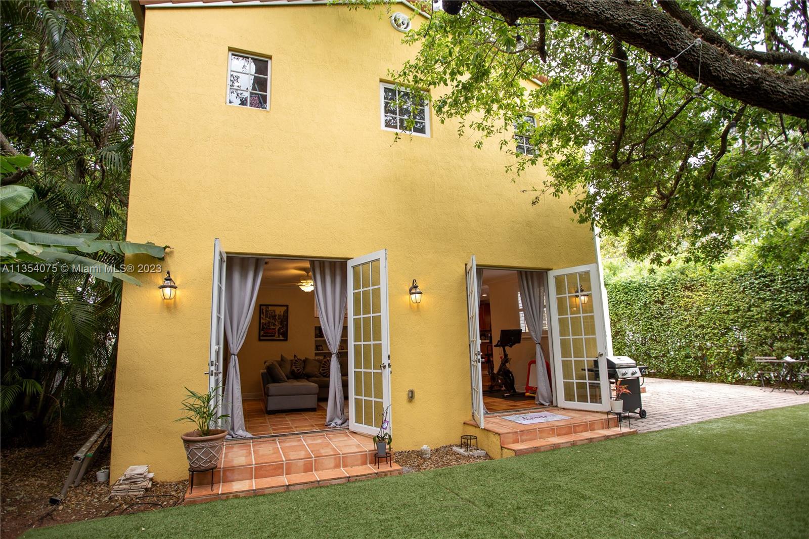 135 Cadima Ave