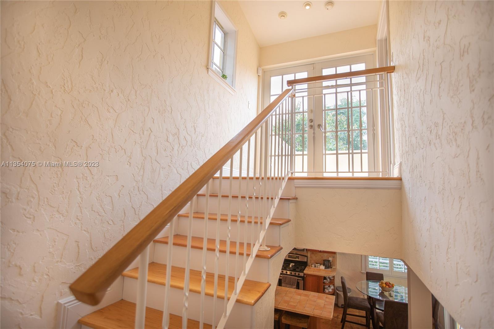 135 Cadima Ave