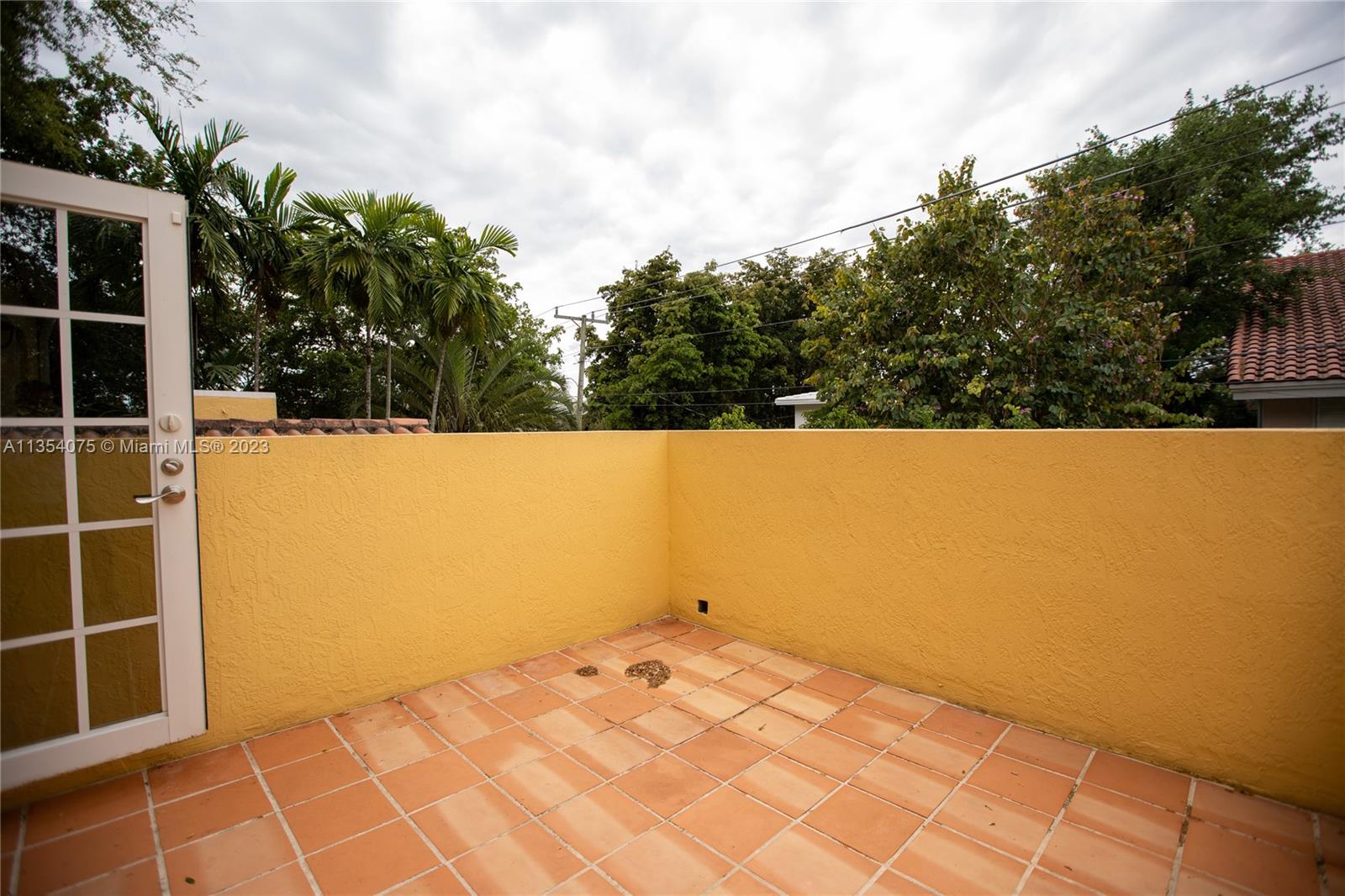 135 Cadima Ave