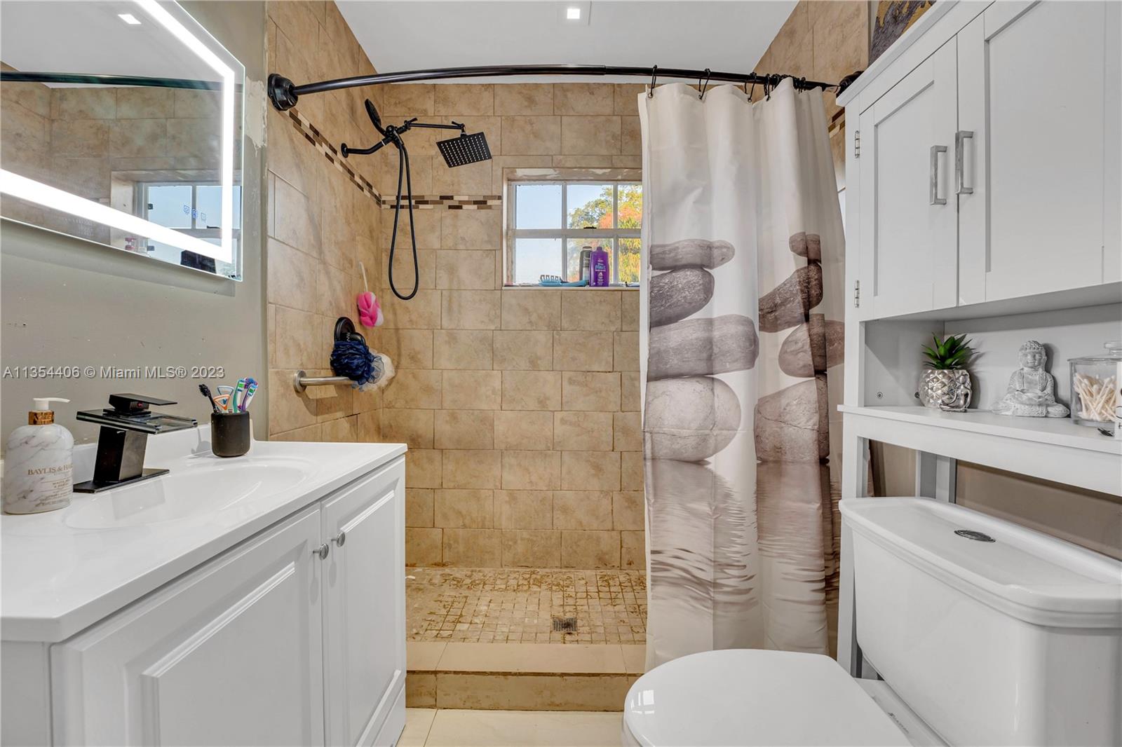 351 SW 29th Ct