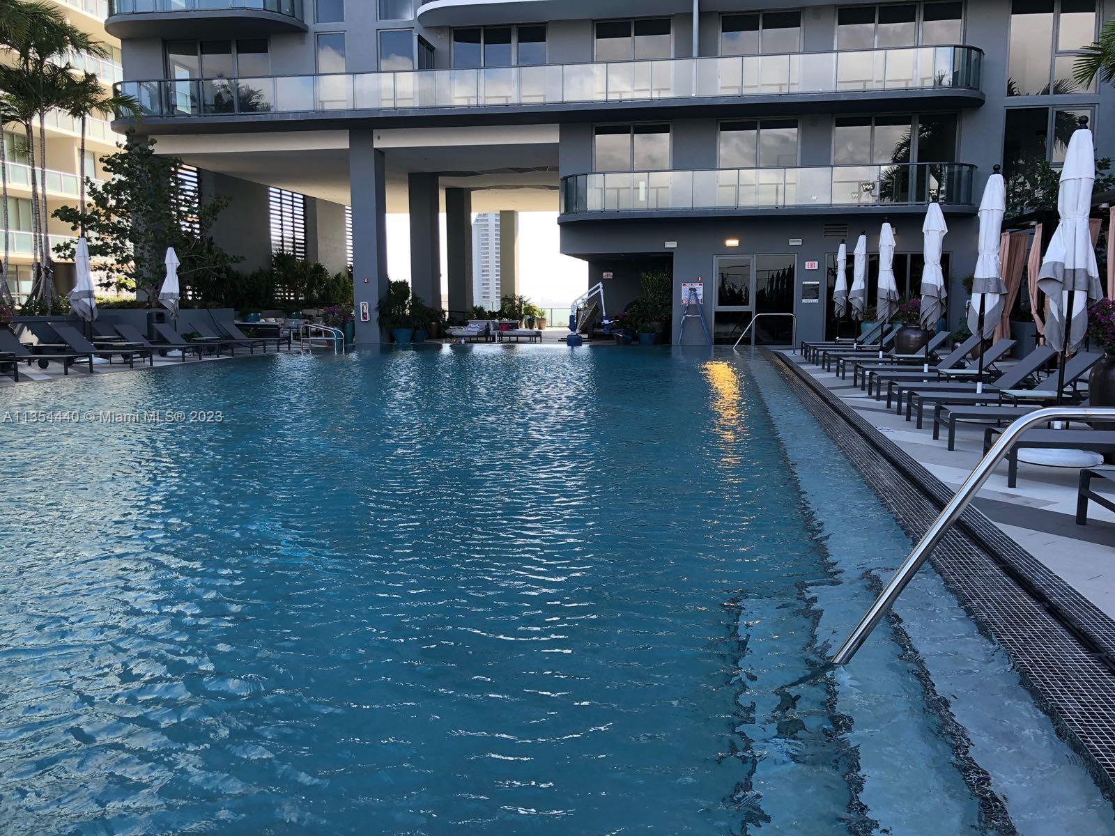 3401 NE 1 AV Unit: 1207