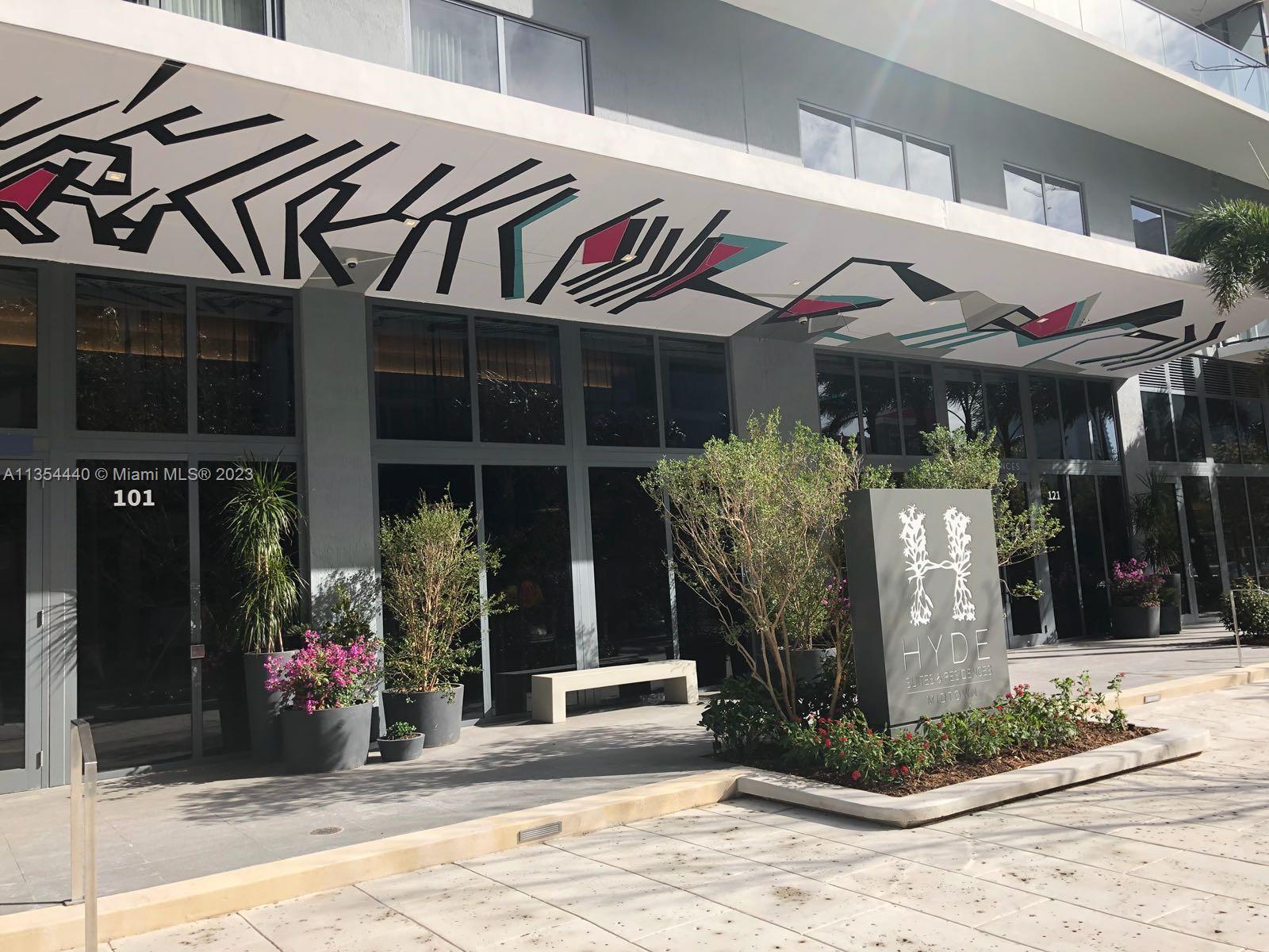 3401 NE 1 AV Unit: 1207