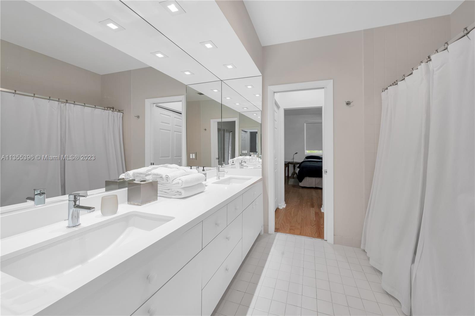 1767 Micanopy Ave Unit: 0