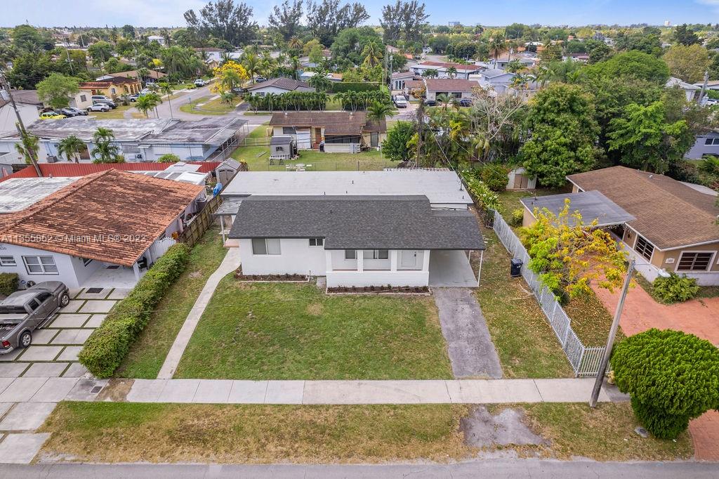 1810 SW 70th Ave