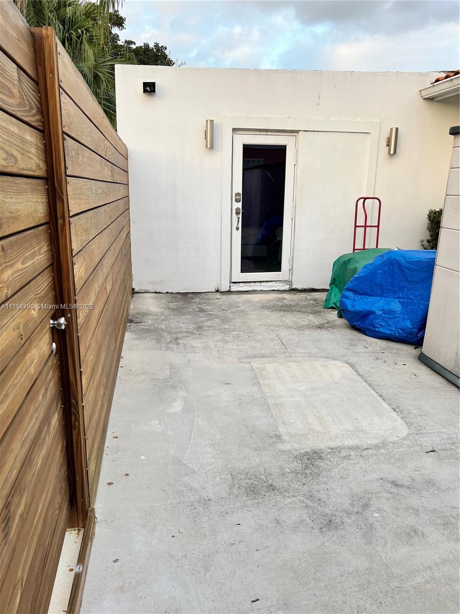 1821 SW 88th Ave
