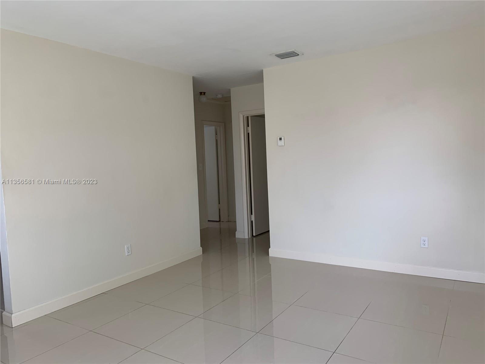 1200 SW 31st Ave Unit: 1